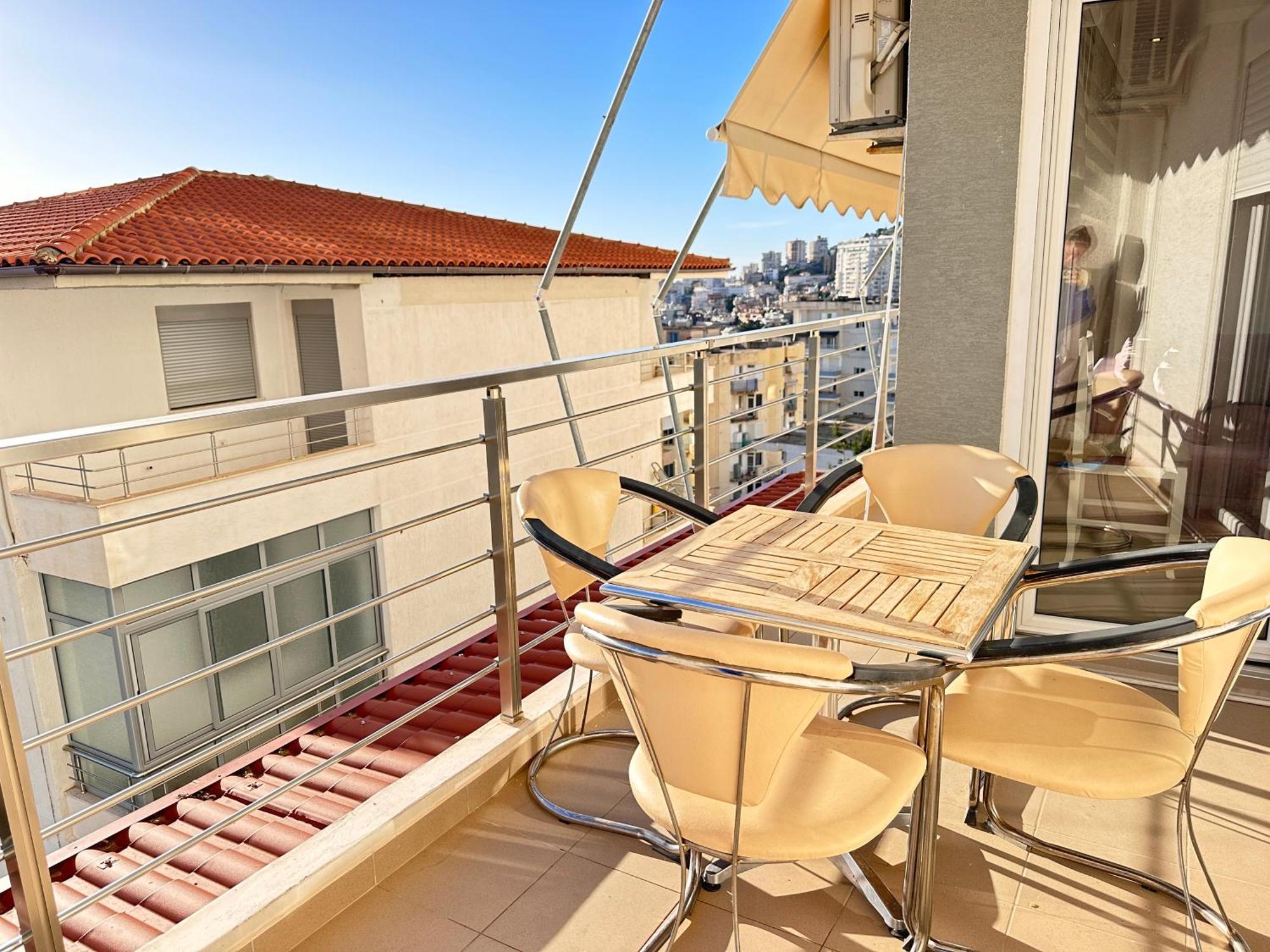 Rose Sea View Apartment ساراندا المظهر الخارجي الصورة